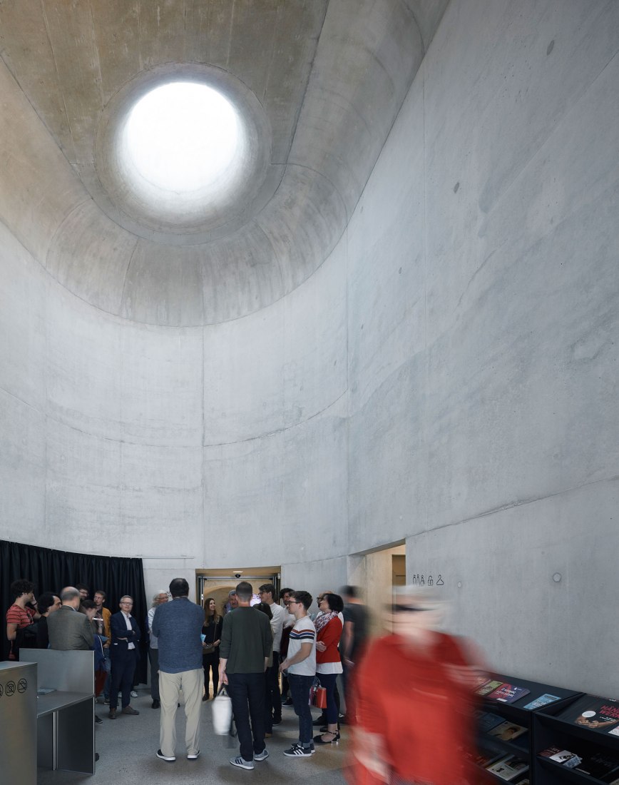 New Gallery and Casemates by Bevk Perović Arhitekti. Photograph by David Schreyer.
