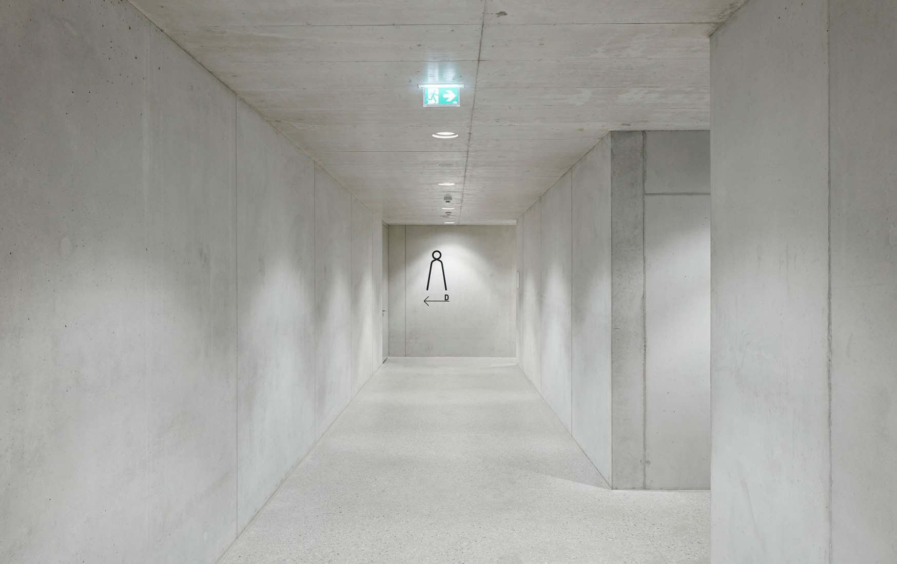 New Gallery and Casemates by Bevk Perović Arhitekti. Photograph by David Schreyer.