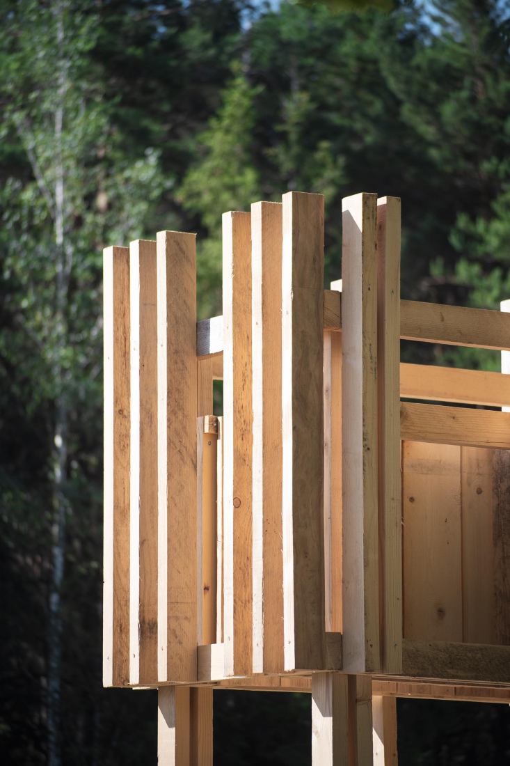 Faille Cachée, entrance to the Parc de Marais by Martin Gaufryau + Quentin Barthe + Tom Patenotte. Photograph by Clément Molinier.