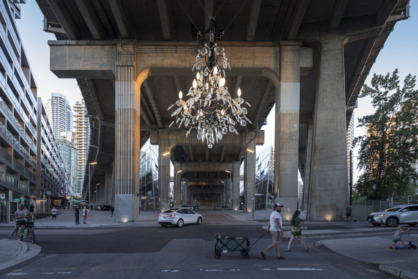 “Vancouverism” in action. Vancouver House by BIG | The Strength of ...