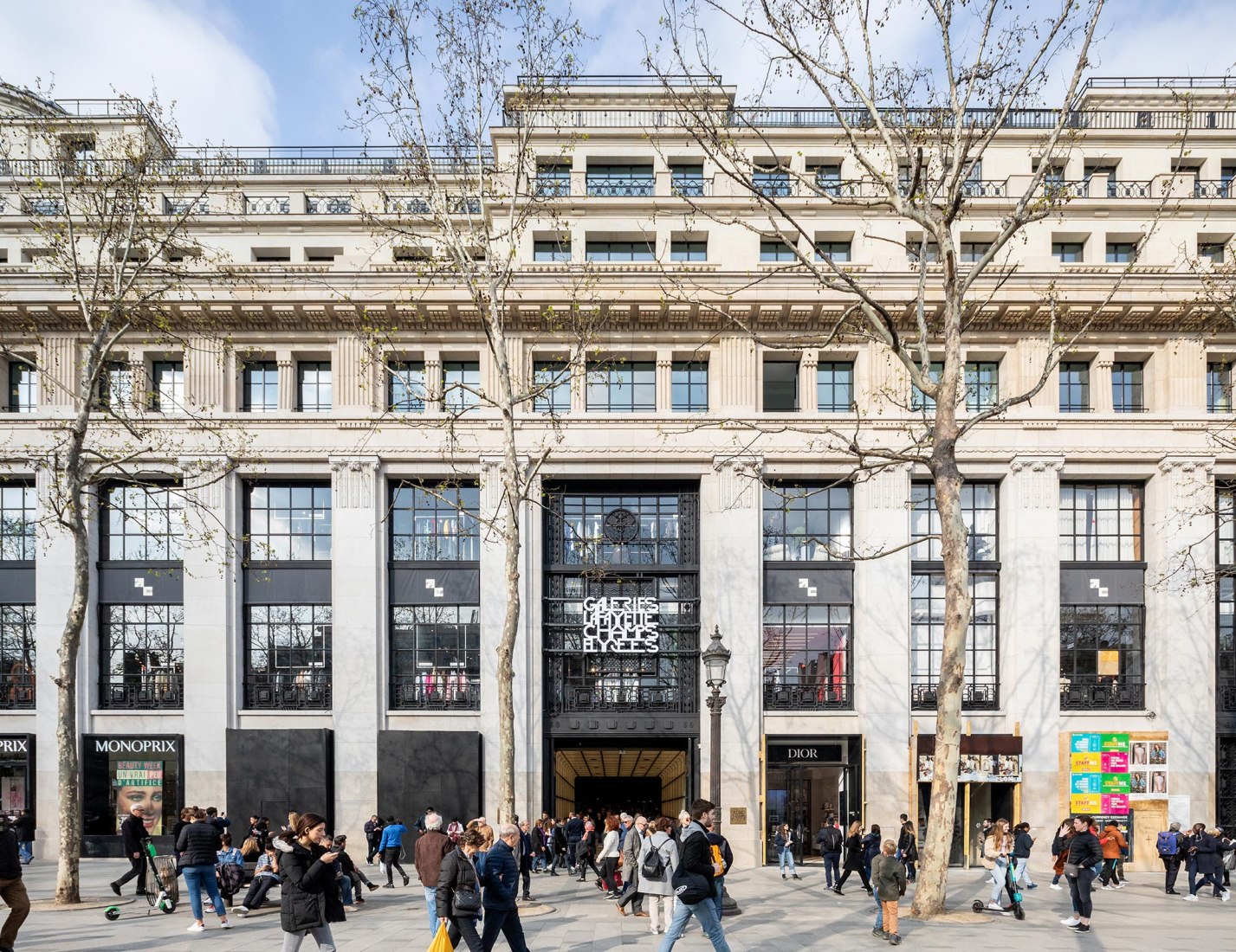 Galeries Lafayette Champs Elysées por BIG. Fotografía por Salem Mostefaoui.