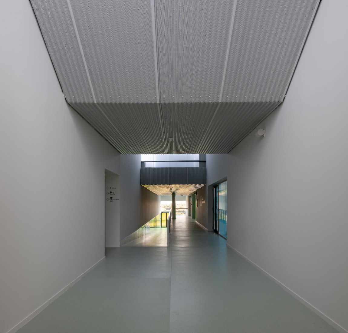 Sports Pavilion by Blasco Esparza Arquitectos. Photograph by Pedro Pegenaute