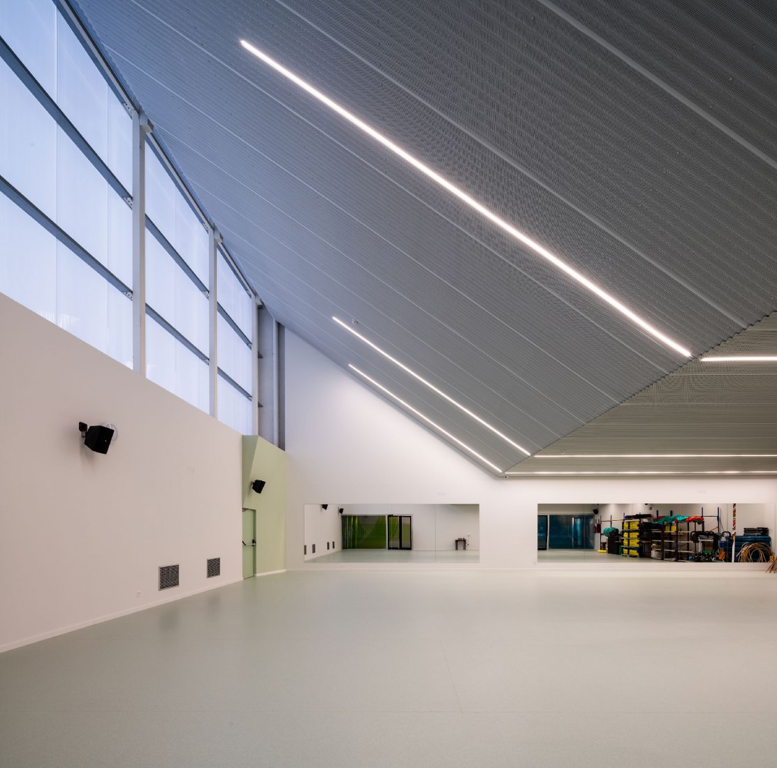Sports Pavilion by Blasco Esparza Arquitectos. Photograph by Pedro Pegenaute