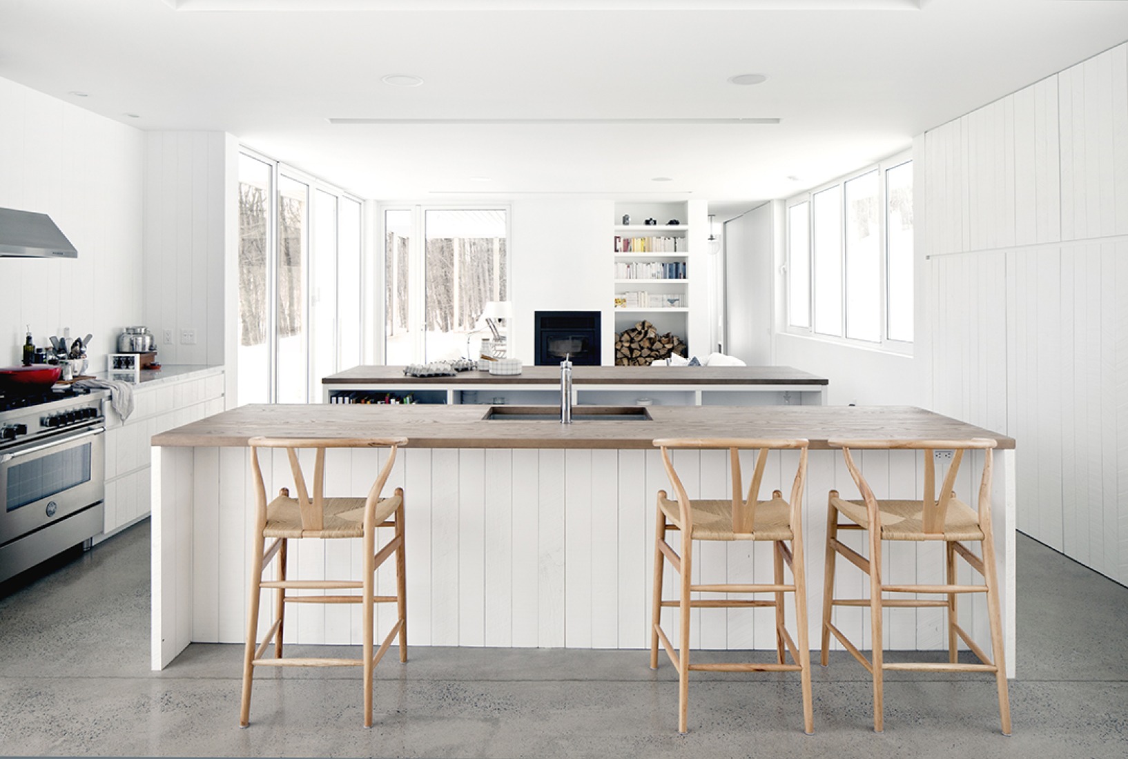 Vista interior. La Casa de las Colinas Azules por La SHED Architecture. Fotografía © Maxime Brouillet.