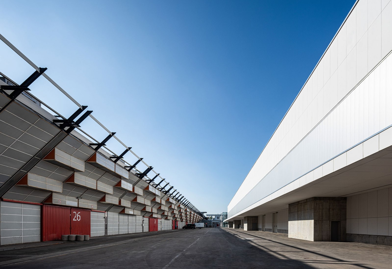 Nuevos pabellones para Bologna Fiere por Di Gregorio Associati. Fotografía por HG Esch