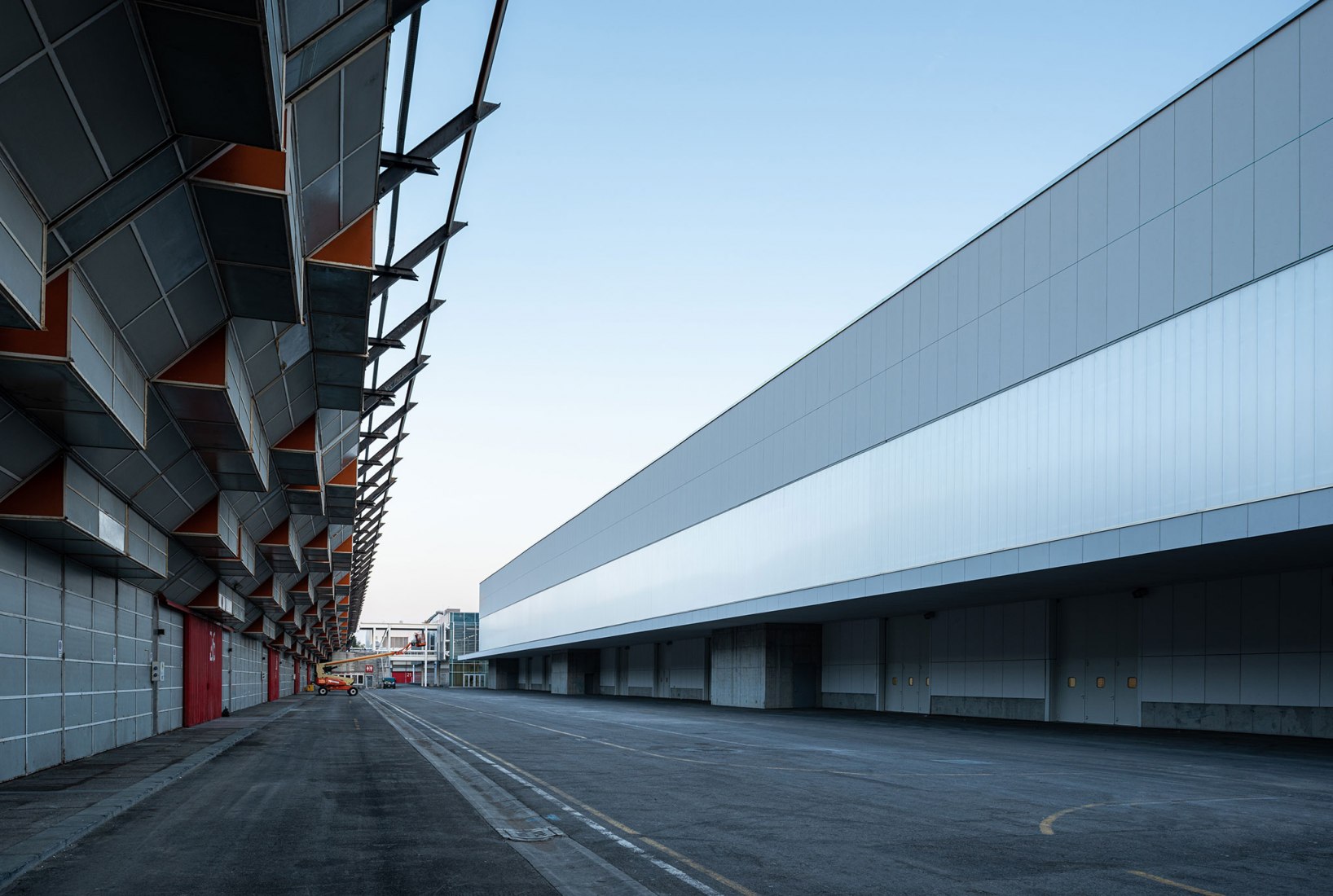 Nuevos pabellones para Bologna Fiere por Di Gregorio Associati. Fotografía por HG Esch