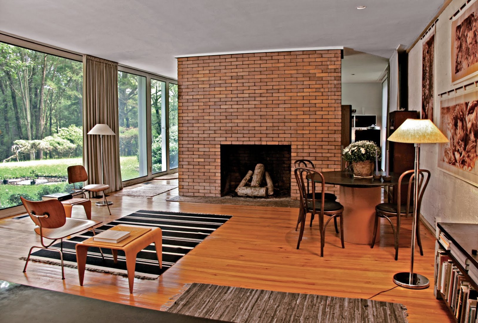 La Casa Booth de Philip Johnson en busca de nuevos propietarios Sobre