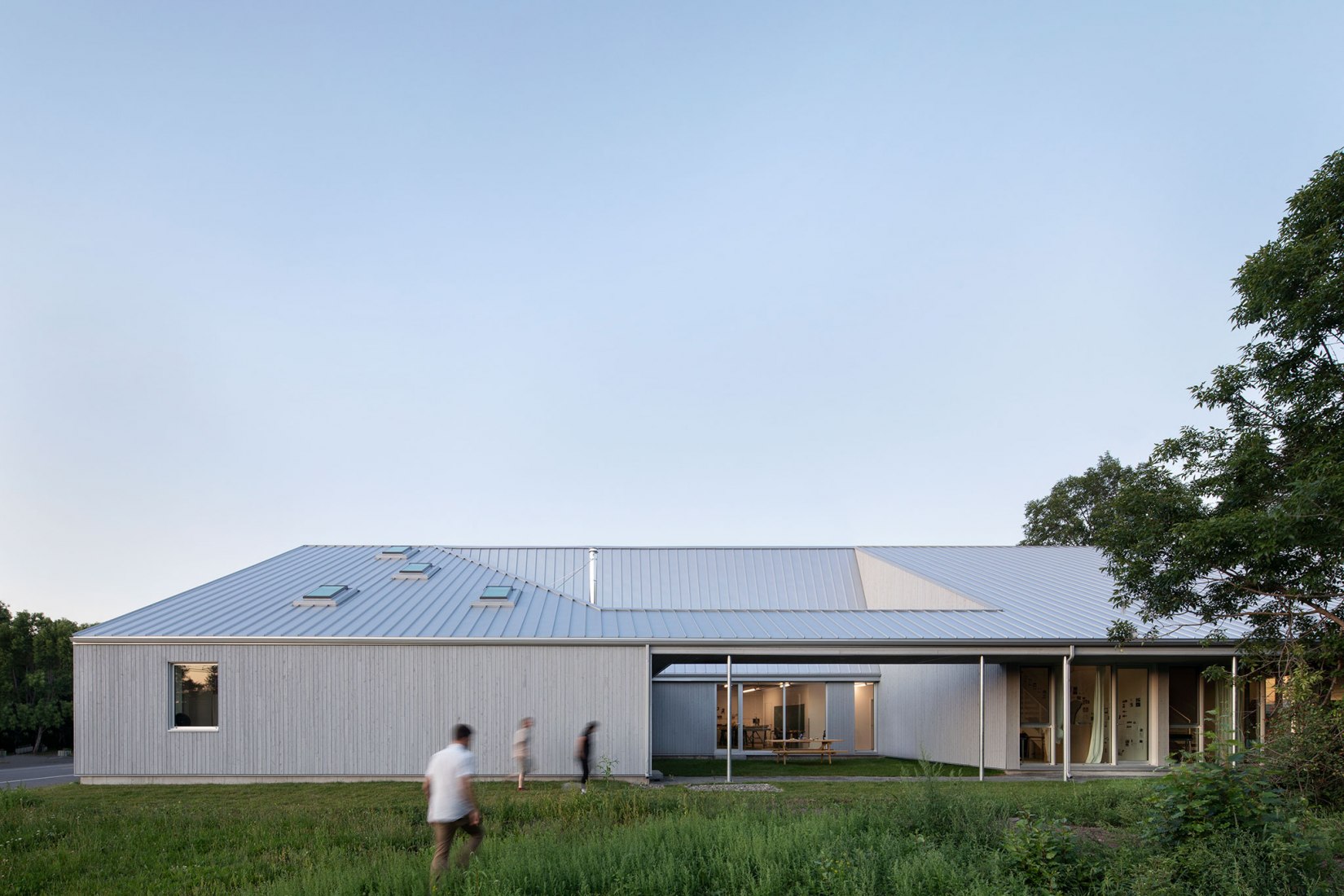 Center Est-Nord-Est by Bourgeois / Lechasseur architectes. Photograph by Adrien Williams