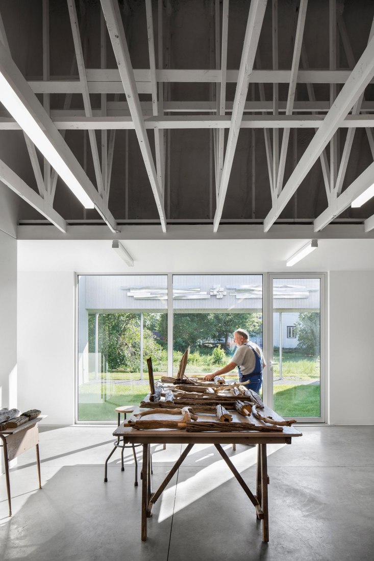 Center Est-Nord-Est by Bourgeois / Lechasseur architectes. Photograph by Adrien Williams