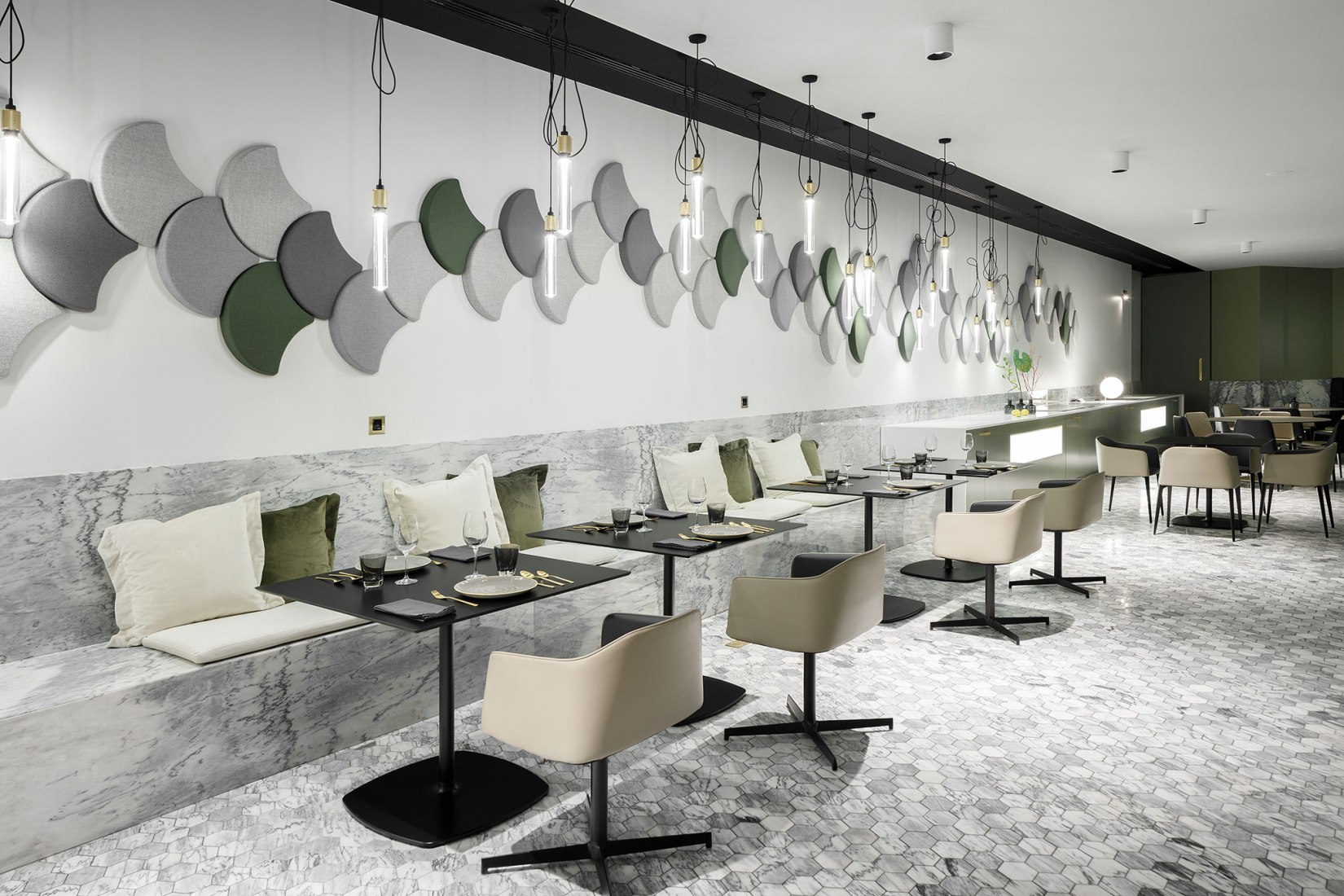 kOi restaurant by box: arquitectos. Photograph by Ivo Tavares Studio