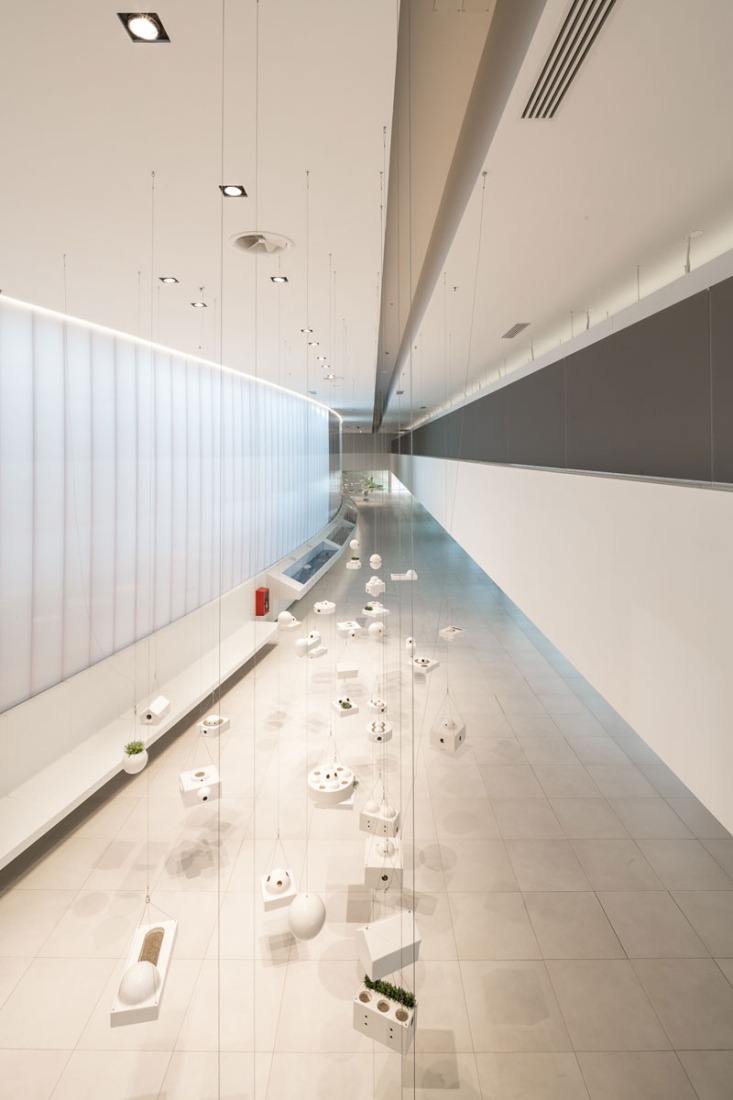 Inside image. Brazilian Pavilion at Expo Milano 2015 by Studio Arthur Casas + Atelier Marko Brajovic. Photograph © Filippo Poli.