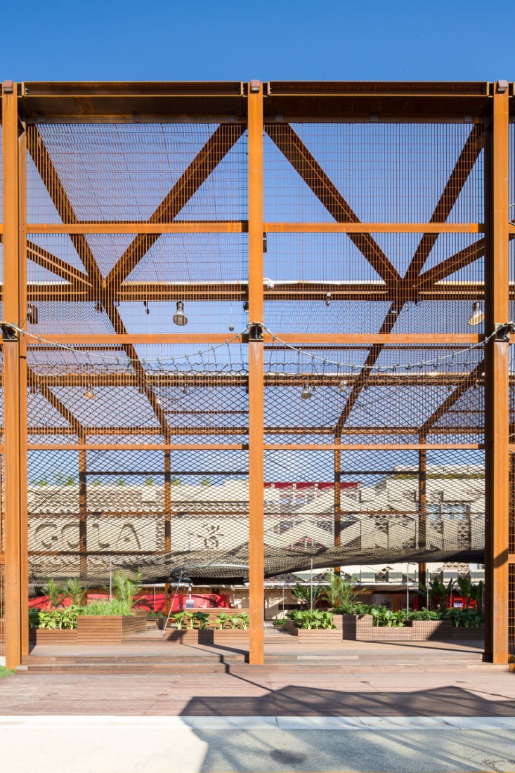Exposición. Pabellón de Brasil para la Expo de Milán 20Brazilian Pavilion at Expo Milano 2015 by Studio Arthur Casas + Atelier Marko Brajovic. Photograph © Filippo Poli.15 por Studio Arthur Casas + Atelier Marko Brajovic. Fotografía © Filippo Poli.