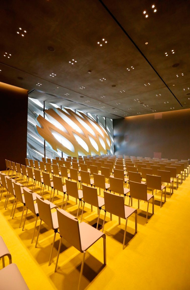 Broad museum’s by Diller Scofidio + Renfro. Photography © Elizabeth Daniels.