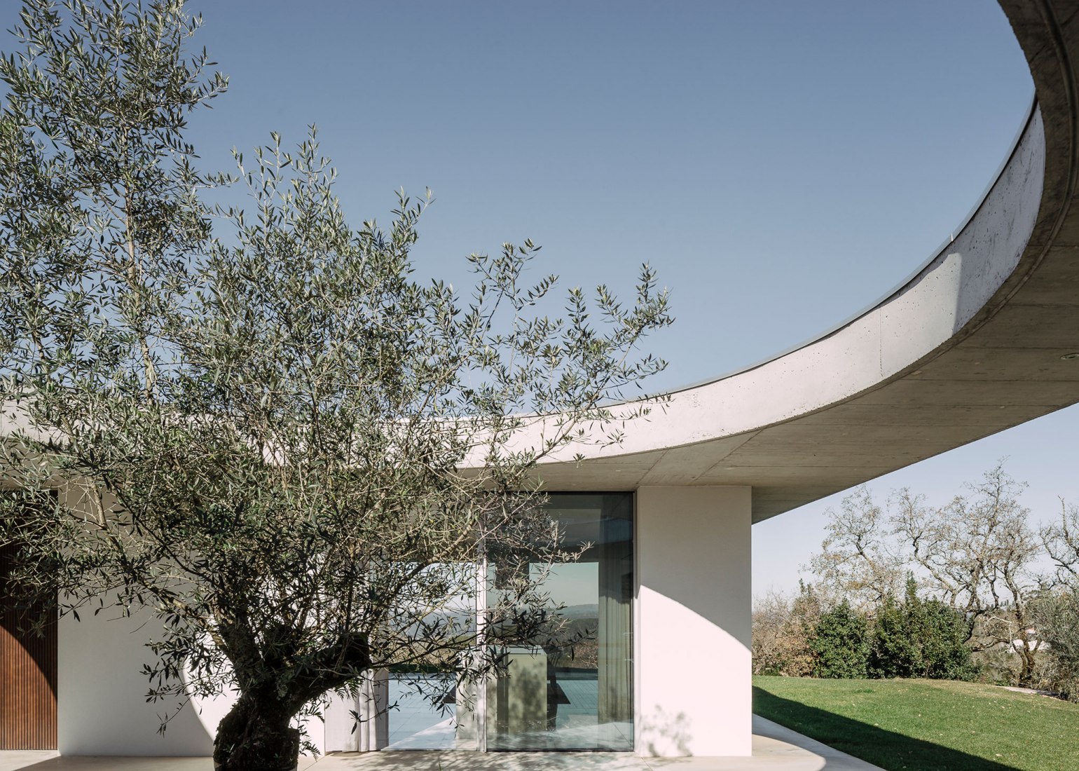 Casa Chouso por Bruno Dias Arquitectura. Fotografía por Hugo Santos Silva