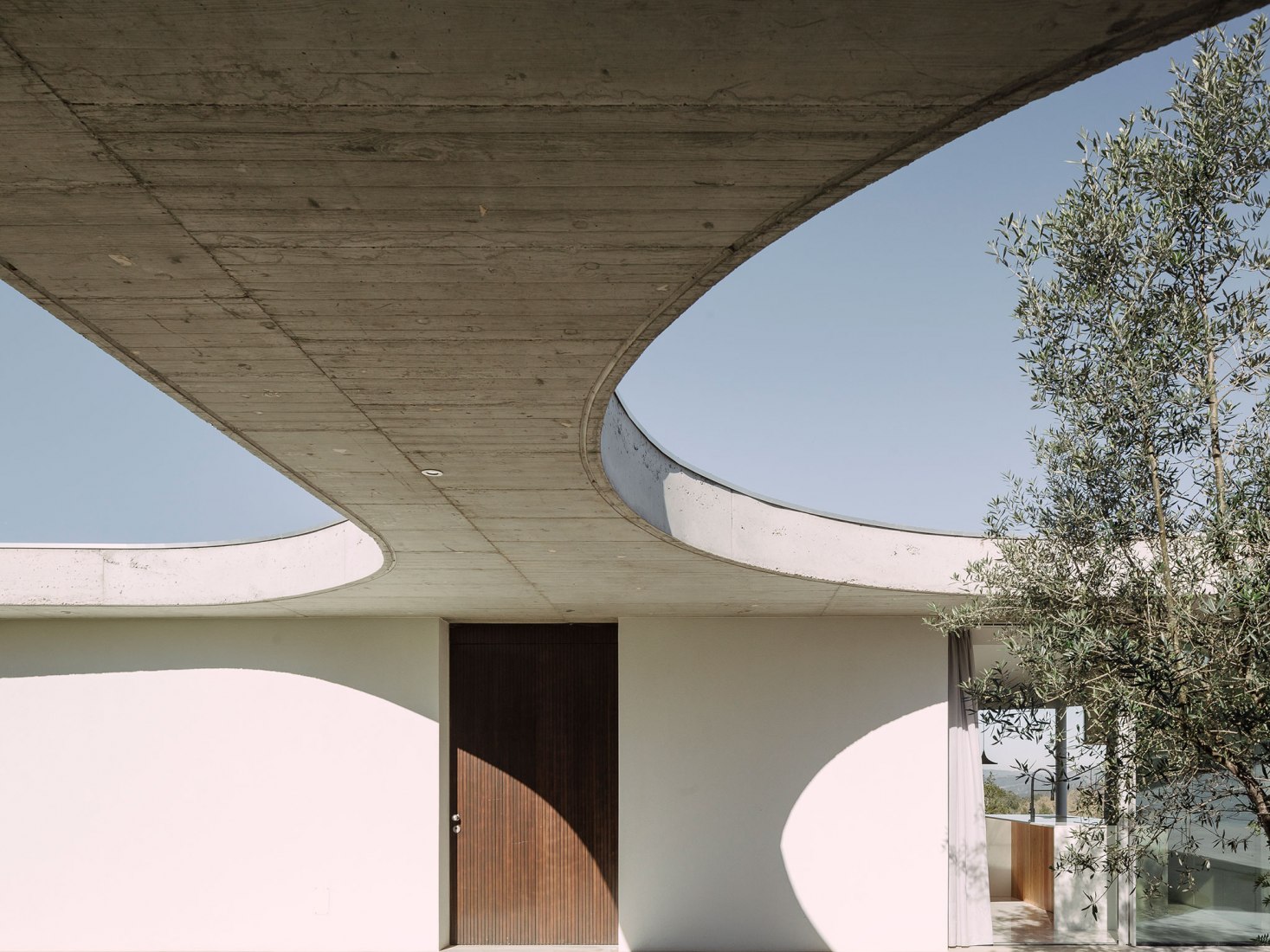 Casa Chouso por Bruno Dias Arquitectura. Fotografía por Hugo Santos Silva