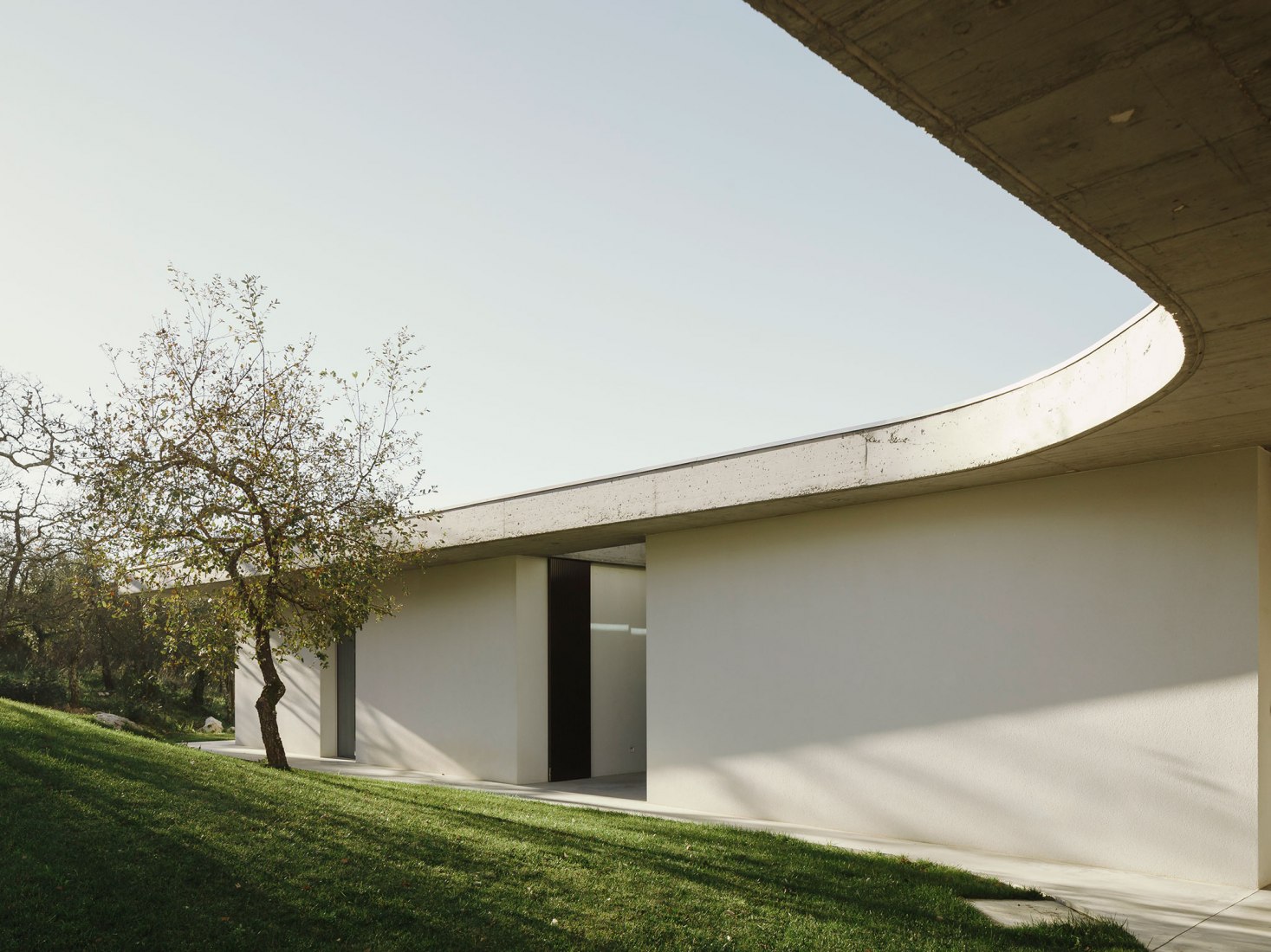 Casa Chouso por Bruno Dias Arquitectura. Fotografía por Hugo Santos Silva