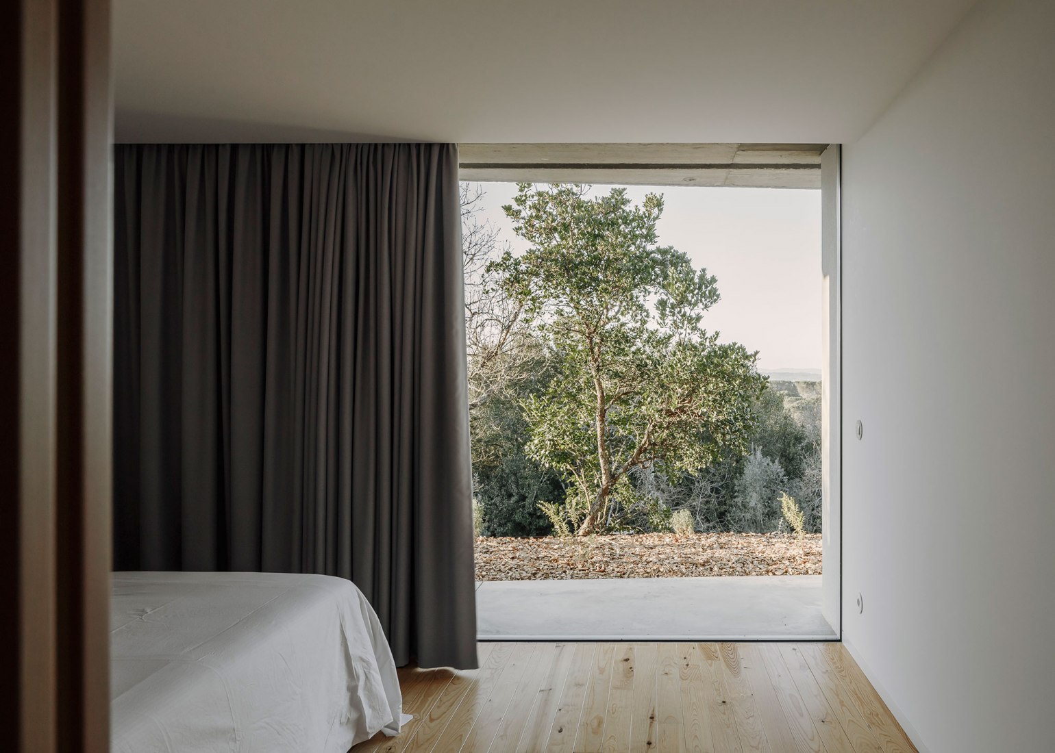 Casa Chouso por Bruno Dias Arquitectura. Fotografía por Hugo Santos Silva