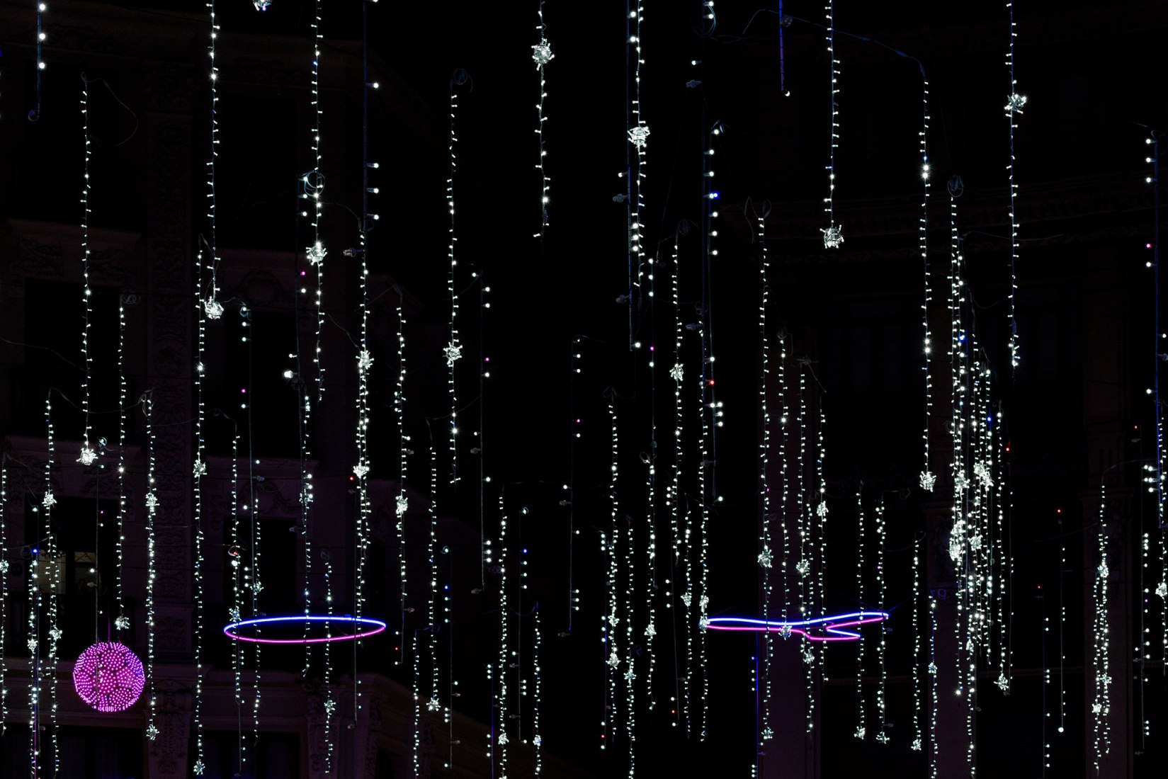 Laniakea by Ben Busche / Brut Deluxe. Photography by Imagen Subliminal - Miguel de Guzmán / Rocío Romero 