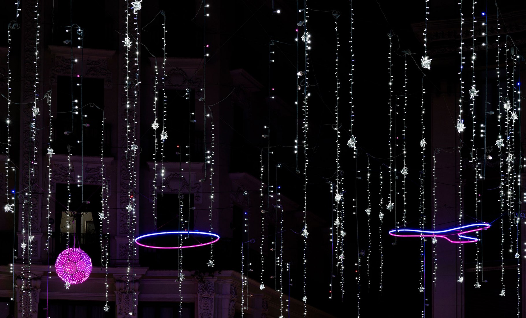Laniakea by Ben Busche / Brut Deluxe. Photography by Imagen Subliminal - Miguel de Guzmán / Rocío Romero 
