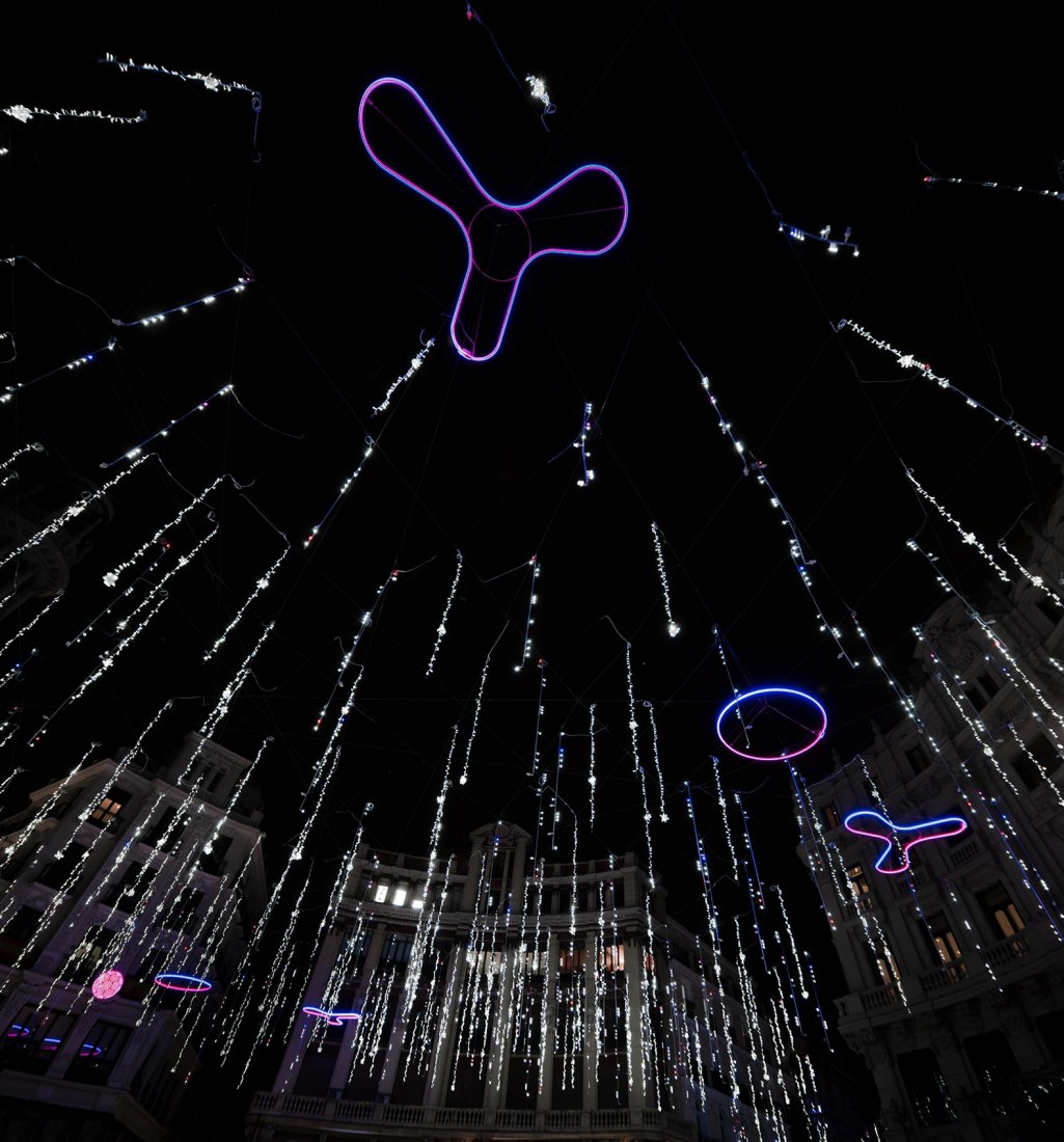 Laniakea by Ben Busche / Brut Deluxe. Photography by Imagen Subliminal - Miguel de Guzmán / Rocío Romero 