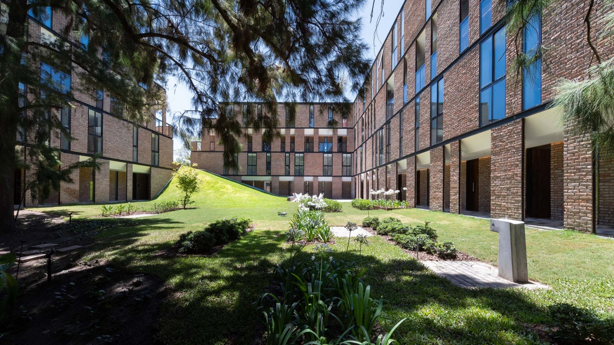 Edificio COPA por Ça Arquitectura. Fotografía por Gonzalo Viramonte
