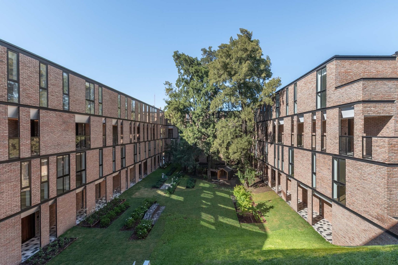 Edificio COPA por Ça Arquitectura. Fotografía por Gonzalo Viramonte