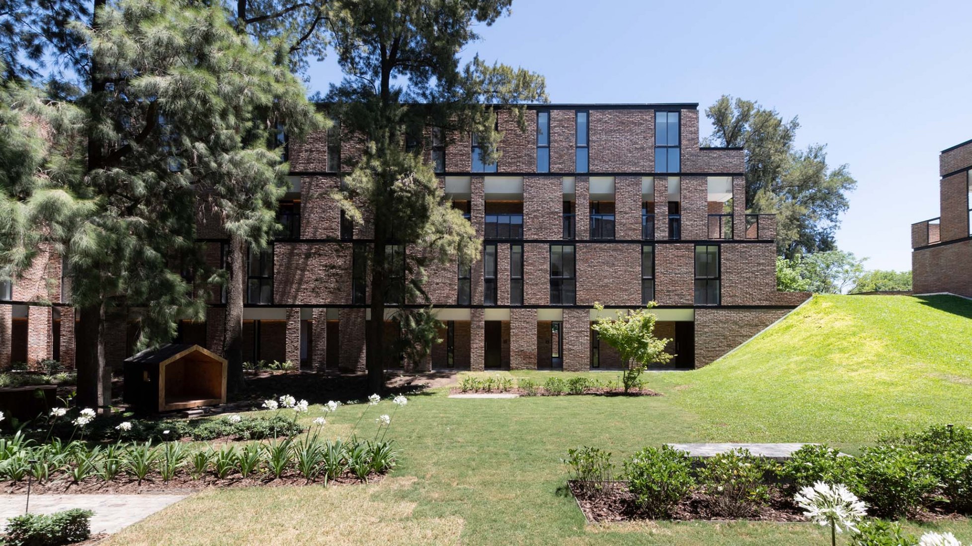 Edificio COPA por Ça Arquitectura. Fotografía por Gonzalo Viramonte