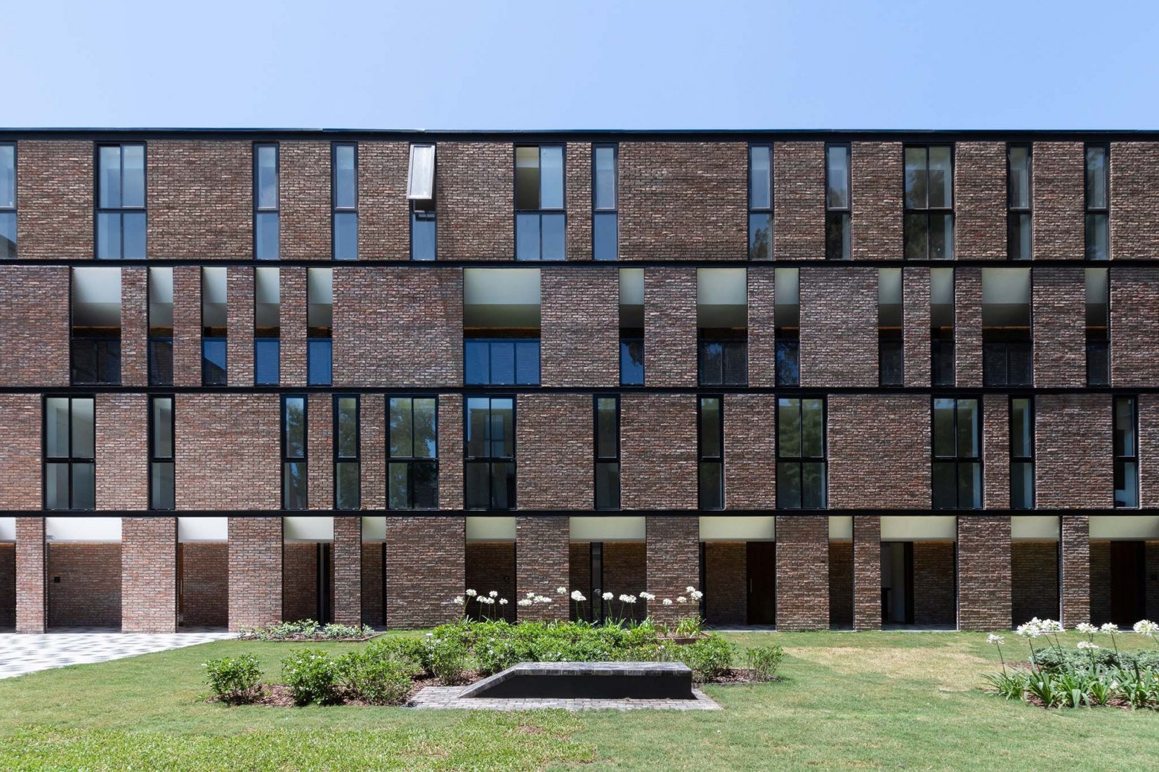 Edificio COPA por Ça Arquitectura. Fotografía por Gonzalo Viramonte