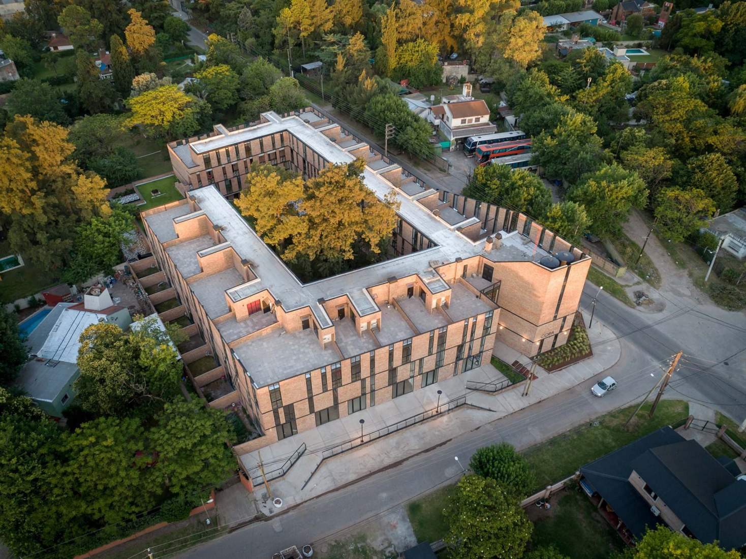 Edificio COPA por Ça Arquitectura. Fotografía por Gonzalo Viramonte