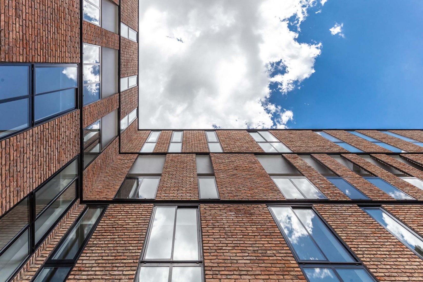 Edificio COPA por Ça Arquitectura. Fotografía por Federico Kulekdjian