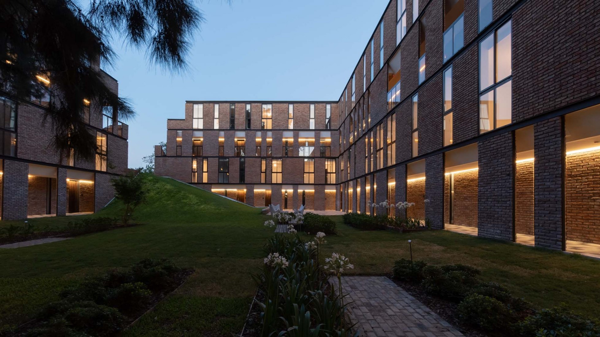 Edificio COPA por Ça Arquitectura. Fotografía por Gonzalo Viramonte 