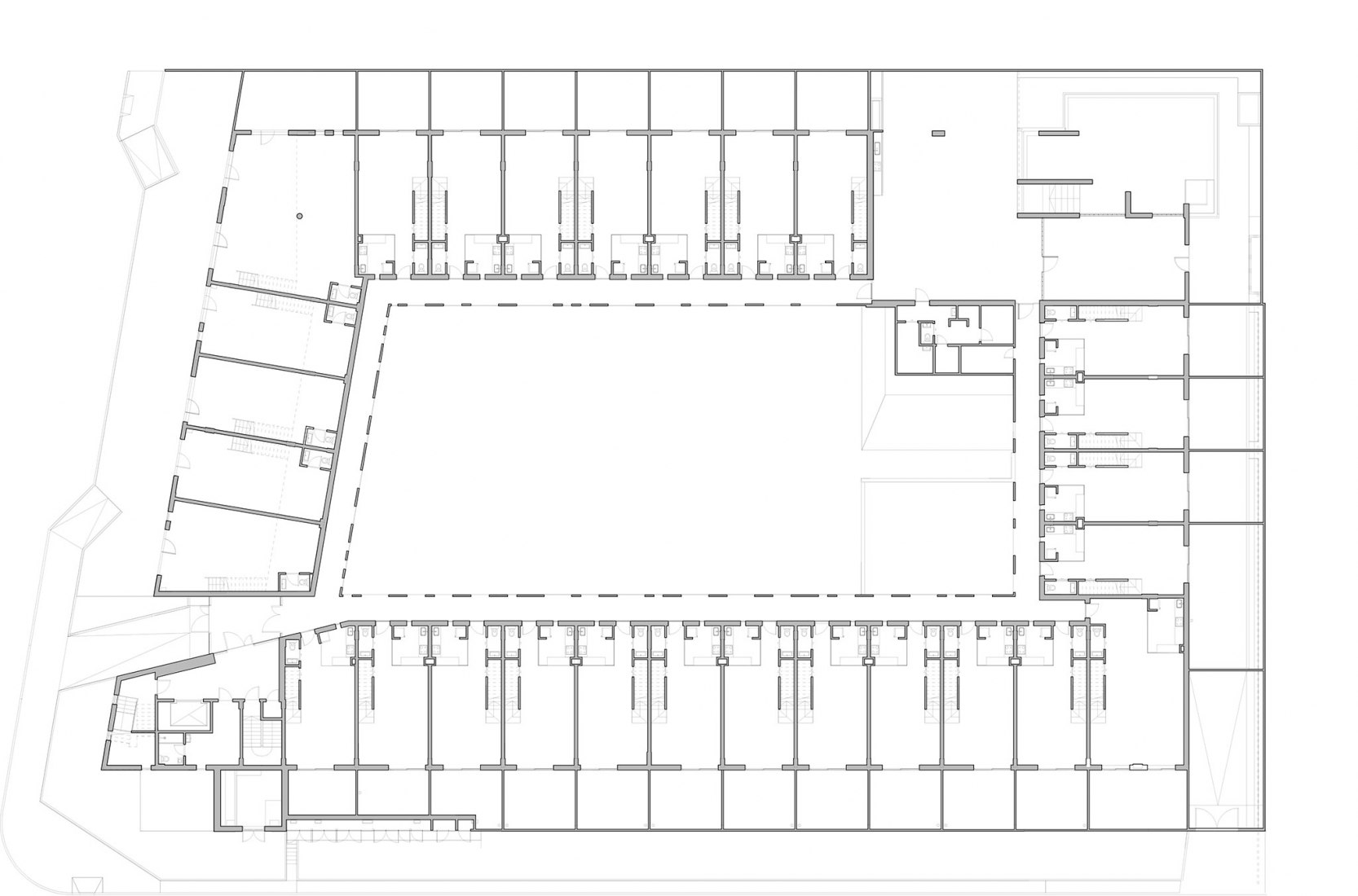 Plano de planta baja. Edificio COPA por Ça Arquitectura