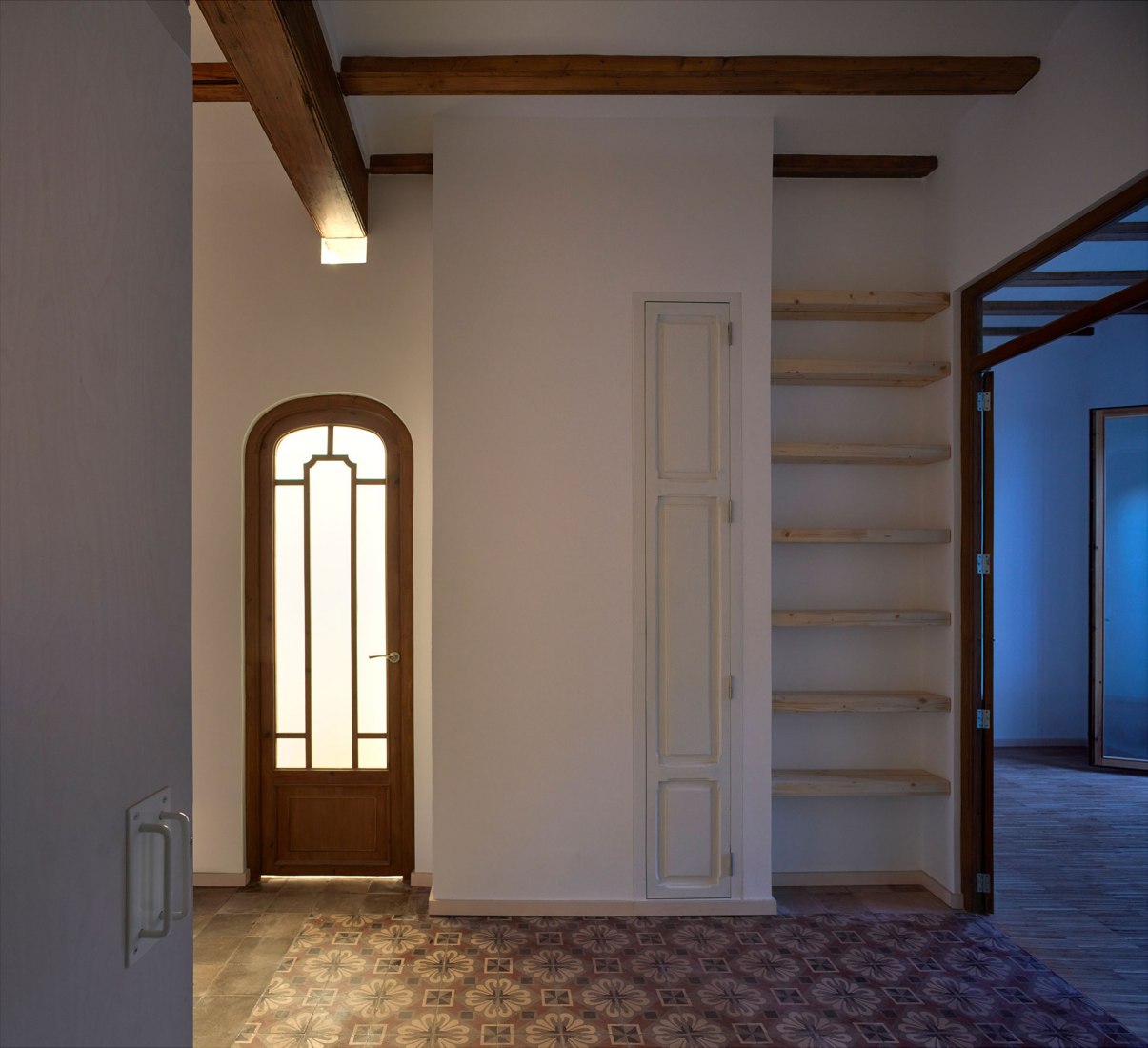 Ca Tono in El Cabanyal by David Estal. Photograph by Mariela Apollonio.