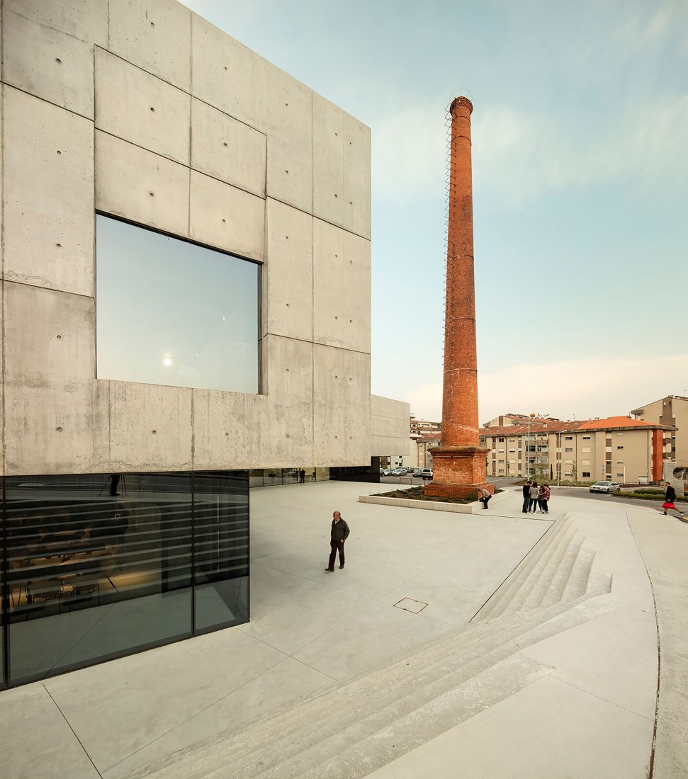 CAA – Centro de las Artes de Agueda por AND-RÉ. Fotografía por Fernando Guerra. FG+SG