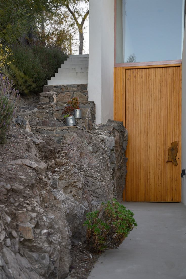 Casa en la Piedra por Christian Schlatter. Fotografía por Gonzalo Viramonte.