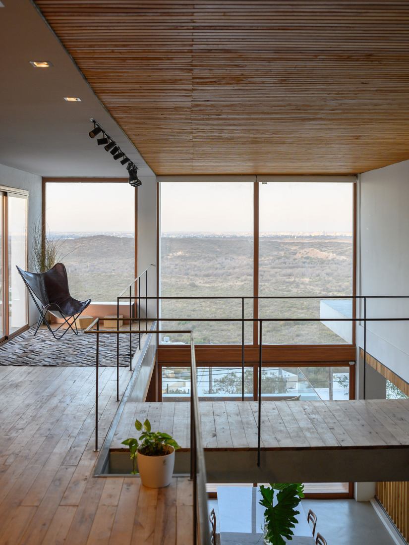 Casa en la Piedra por Christian Schlatter. Fotografía por Gonzalo Viramonte.