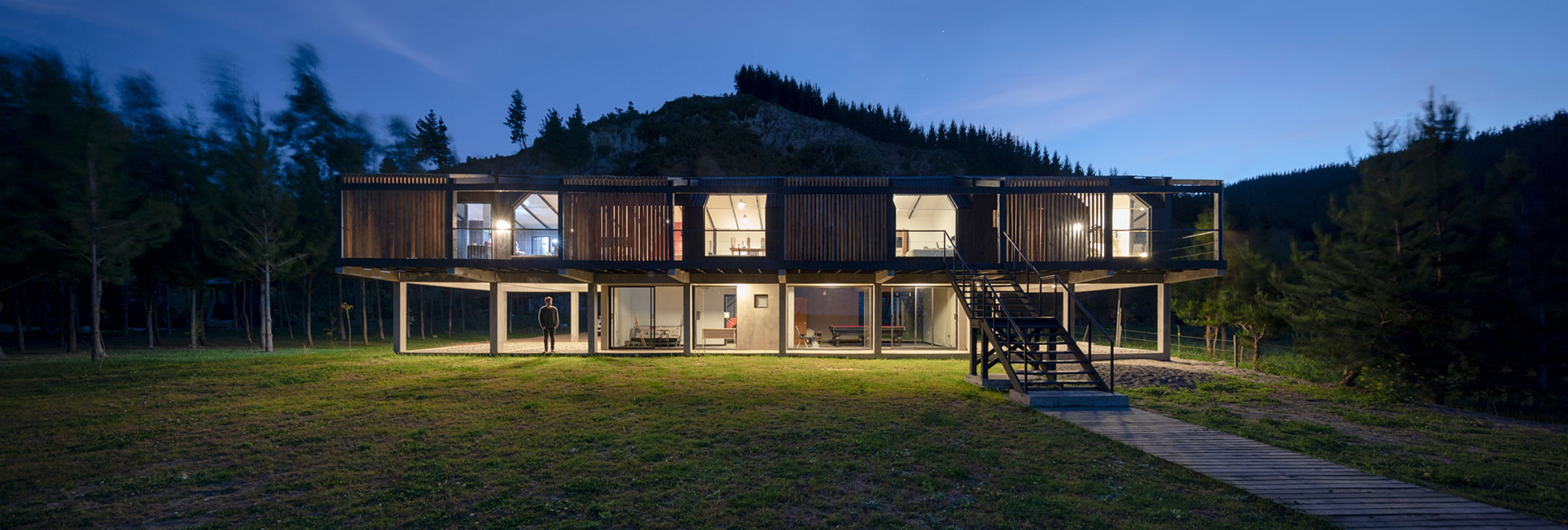 The Black House by Fabiola Pineda and Luciano Riquelme, RR&PZ. Photograph by Gustavo Burgos 