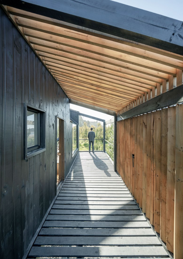 The Black House by Fabiola Pineda and Luciano Riquelme, RR&PZ. Photograph by Gustavo Burgos 