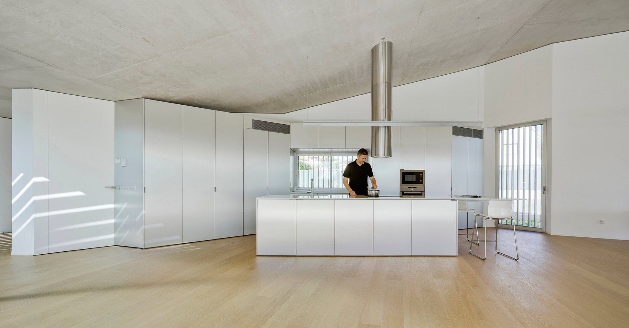 Inside view. Matola House by Jaime Sepulcre. Photograph © David Frutos
