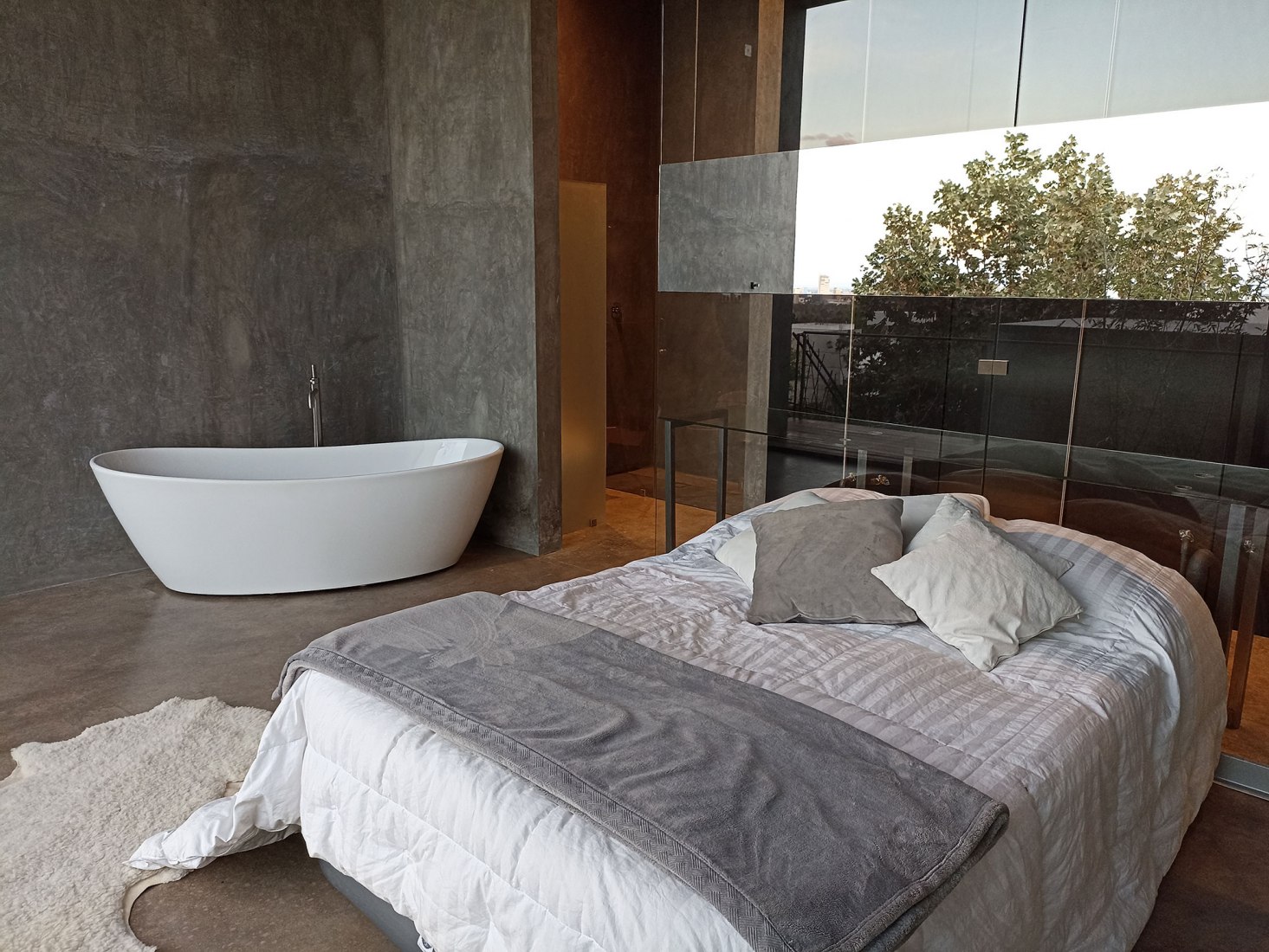 Casa Pedregal by Studio Patricia Meneses. Photograph by Rodrigo Calzada / Albers studio.
