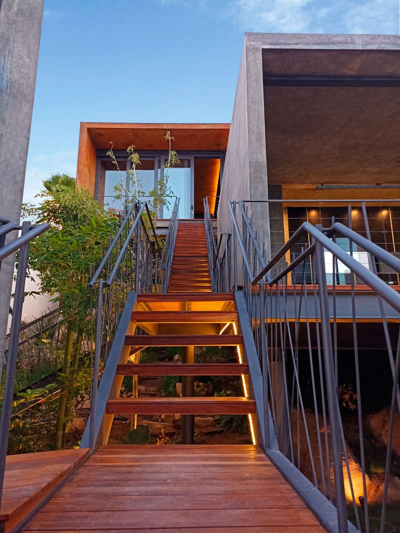 Casa Pedregal by Studio Patricia Meneses. Photograph by Rodrigo Calzada / Albers studio.