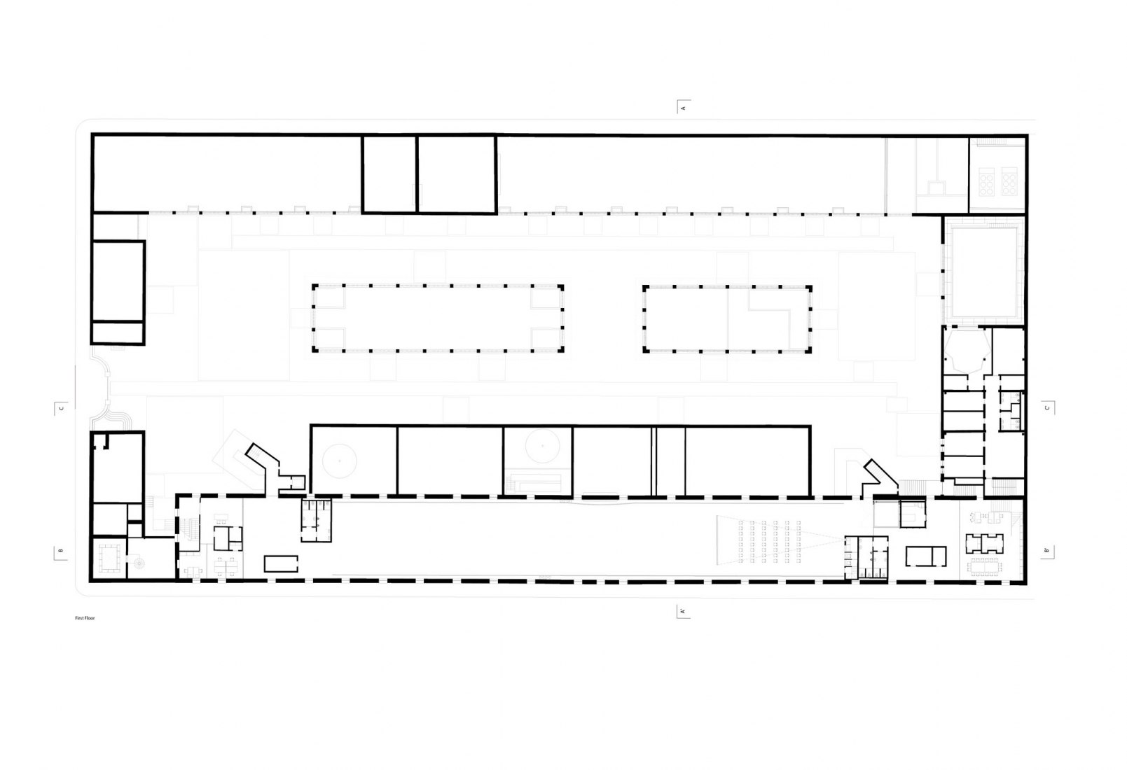 Planta primera del complejo. Real Vinícola. Imagen cortesía de © Casa da Arquitectura