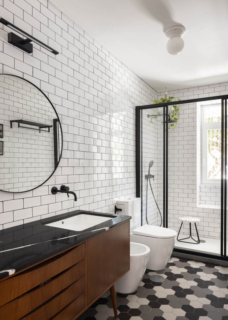 House in Bencanta by Filipe Pina. Photography by Ivo Tavares Studio.