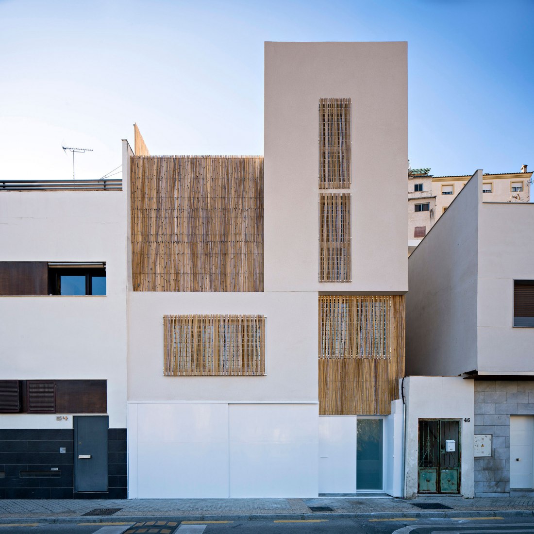 Exterior view. Casa Guarnón por Fresneda&Zamora. Fotografía por Javier Callejas