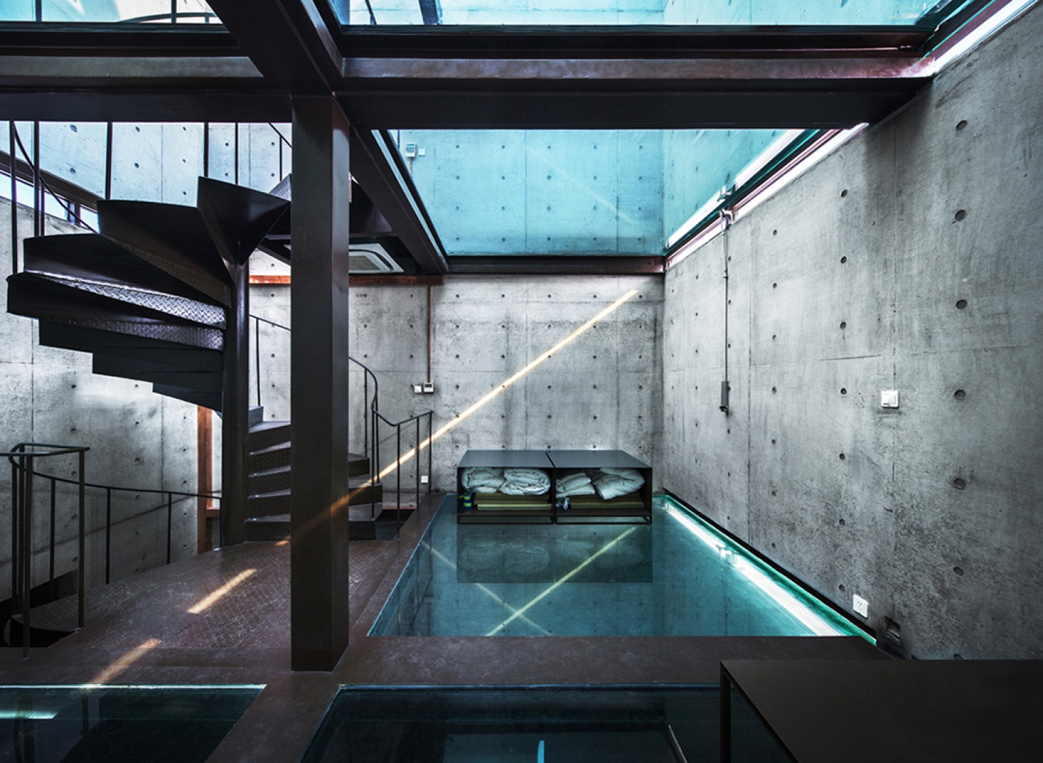 Vertical Glass House by Yung Ho Chang | METALOCUS