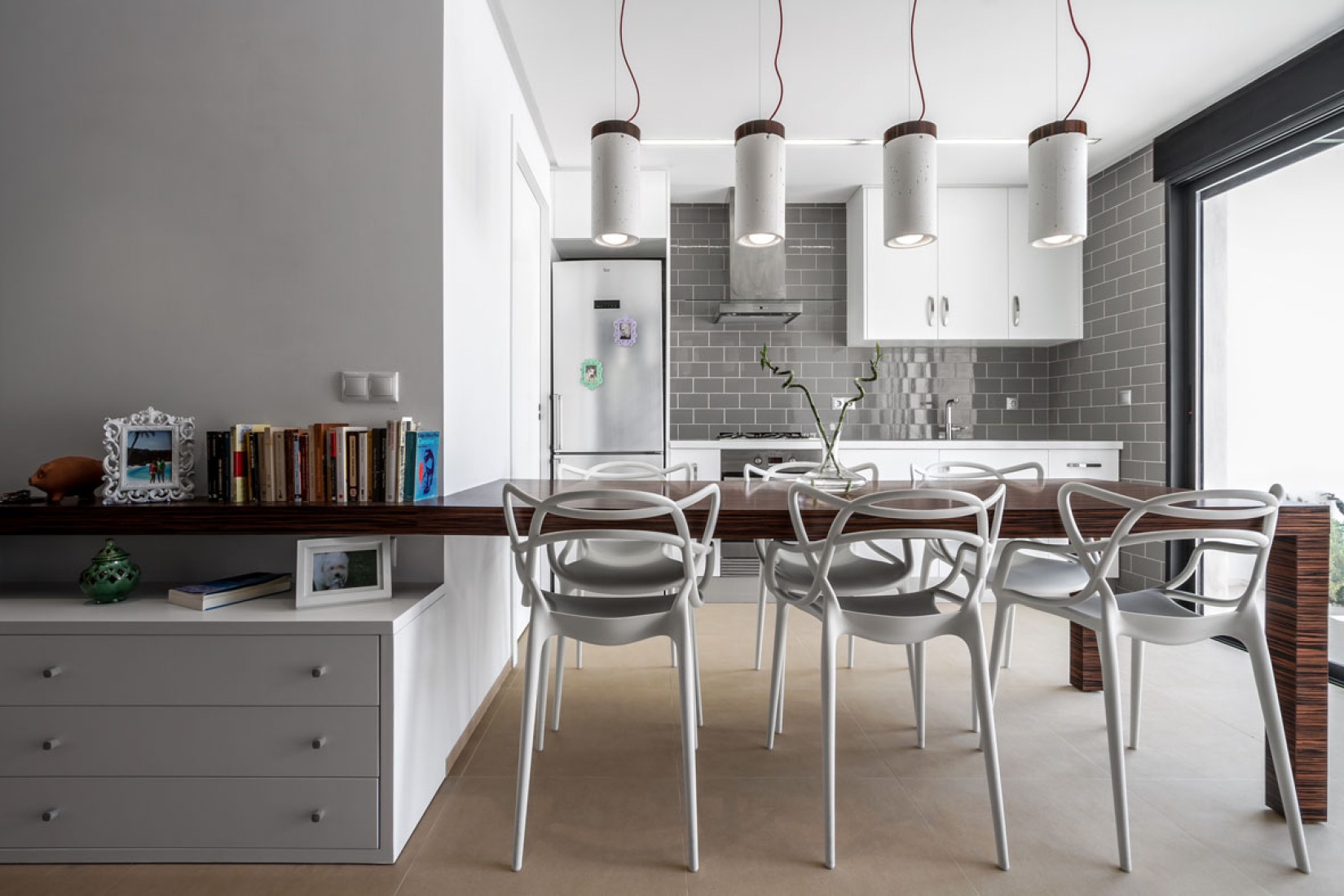 Interior. The little house by the sea by Joaquín Juberías & Fernando García. Photography © Germán Cabo.