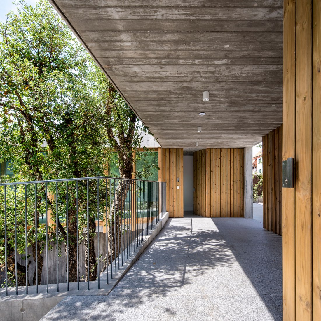 Casamérica by Castroferro Arquitectos. Photograph by Héctor Santos-Díez.