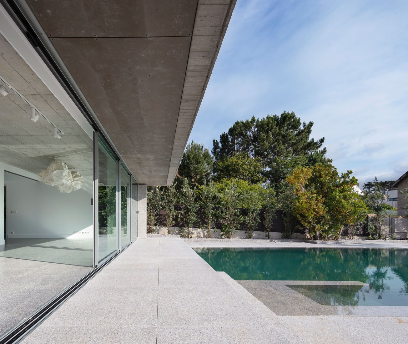 Casamérica by Castroferro Arquitectos. Photograph by Héctor Santos-Díez.