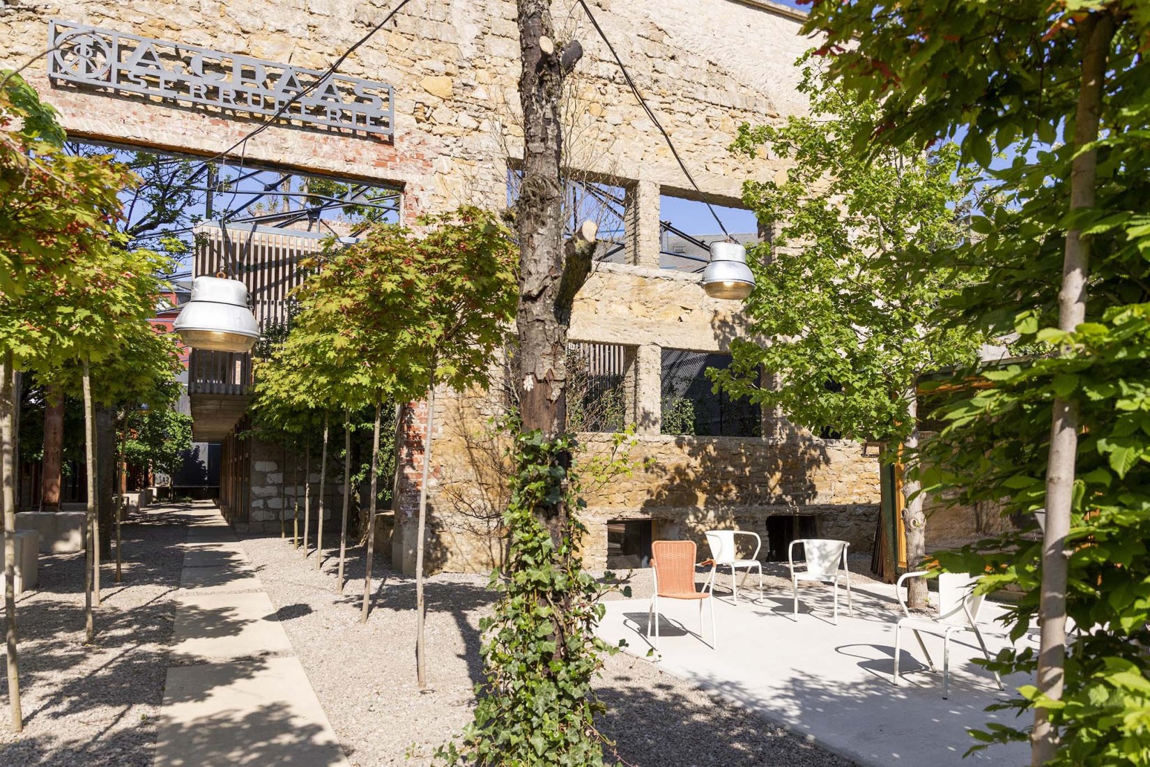 Atelier Graas-Hotel Graace by Christian Bauer and Associés architectes. Photograph by Patty Neu