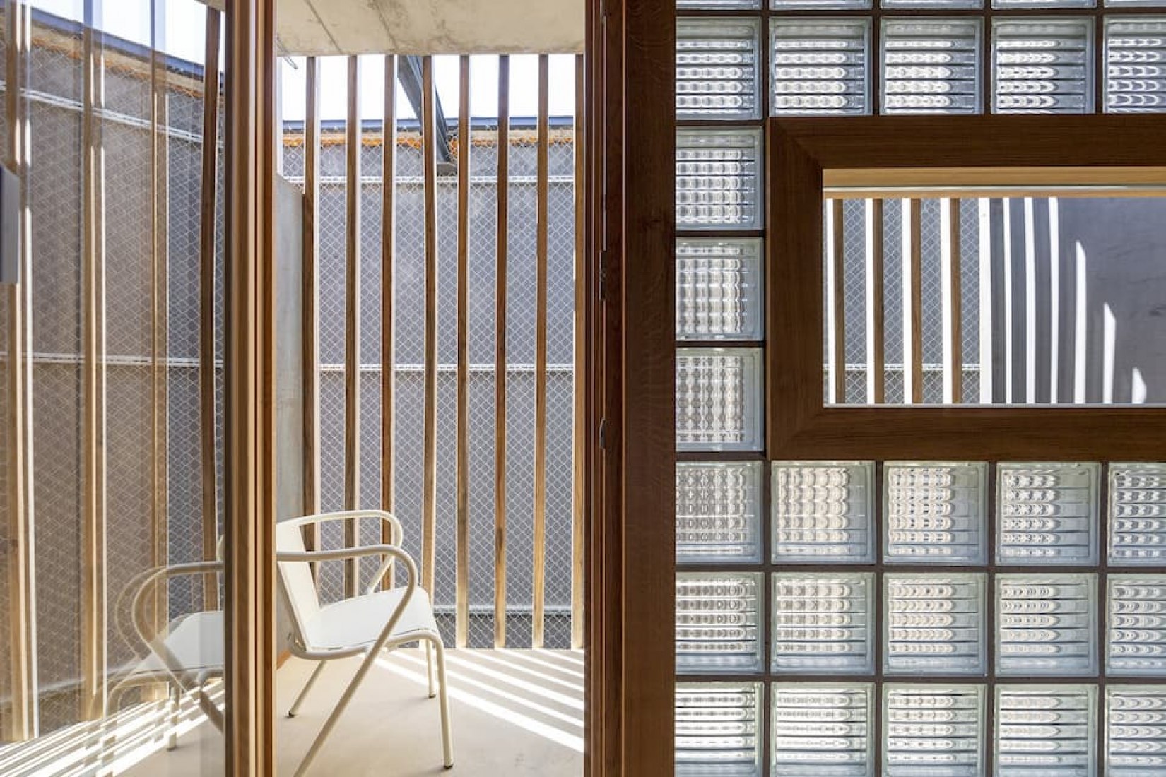 Atelier Graas-Hotel Graace by Christian Bauer and Associés architectes. Photograph by Patty Neu